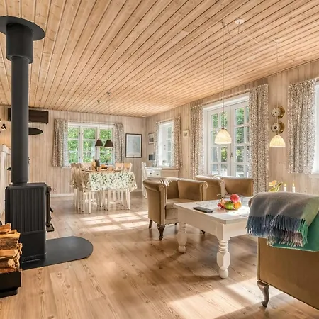 Alivia - 500m From The Sea By Interhome Laeso